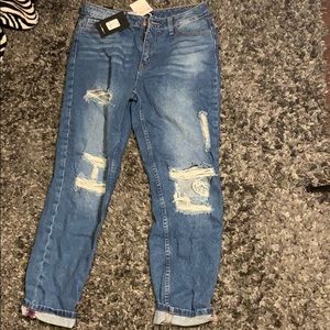 Brand new ripped boyfriend jeans